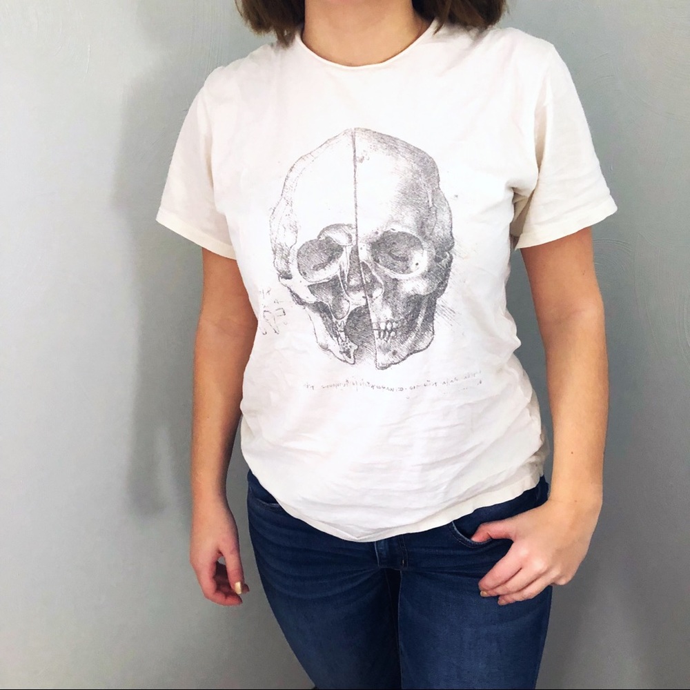 Skull Graphic Tshirt